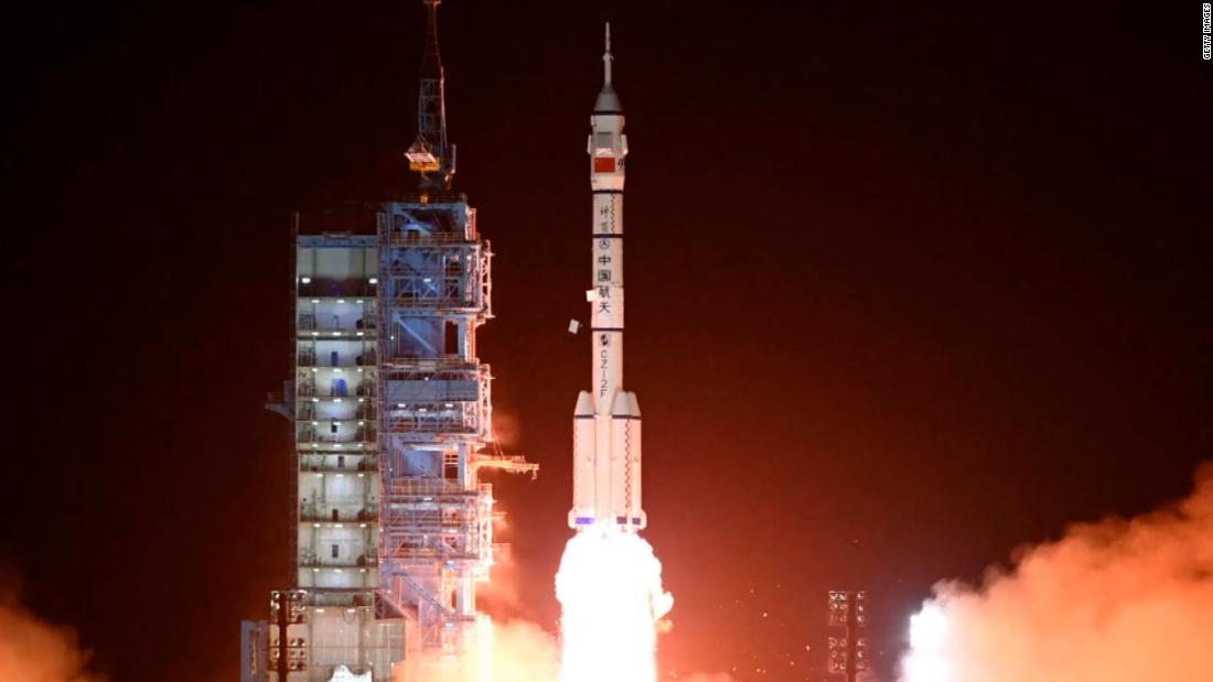 Video: See China launch three astronauts to new space station – CNN Video