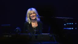 221130114649 christine mcvie 2017 hp video Christine McVie of Fleetwood Mac dead at 79