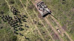 221130153734 02 ukr soldiers training 050922 hp video Live updates: Russia's war in Ukraine