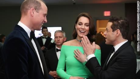 The royal couple chat with actor Rami Malek at The Earthshot Prize Awards on Friday.