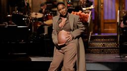 221204121002 keke palmer snl 1203 hp video Keke Palmer reveals baby bump as part of her 'Saturday Night Live' opening monologue