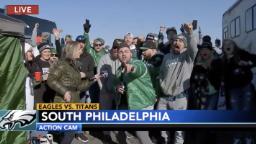 Philadelphia Eagles: Keluarga mengadakan pesta ulang tahun kejutan di pintu belakang untuk veteran Vietnam