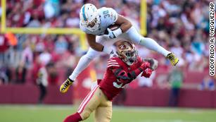 Tom Brady makes more NFL history in Tampa Bay Buccaneers 16-13 comeback  victory over the Los Angeles Rams - KESQ