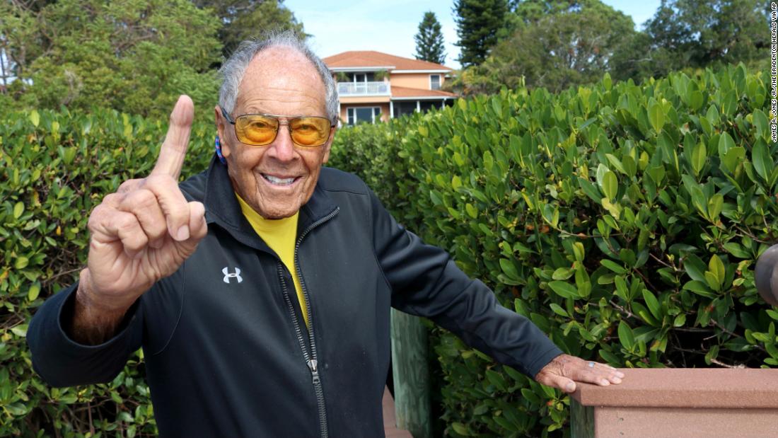 &lt;a href=&quot;https://www.cnn.com/2022/12/05/tennis/nick-bollettieri-death-tennis-coach-spt-intl/index.html&quot; target=&quot;_blank&quot;&gt;Nick Bollettieri,&lt;/a&gt; the famed tennis coach who taught the likes of the Williams sisters, Andre Agassi and Maria Sharapova, died at the age of 91, the IMG Academy confirmed on December 5.