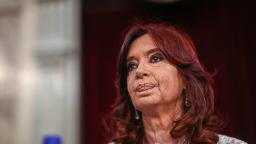 Cristina Fernández de Kirchner: Arjantin'in başkan yardımcısı yolsuzluktan altı yıl hapis cezasına çarptırıldı, göreve aday olmayacak