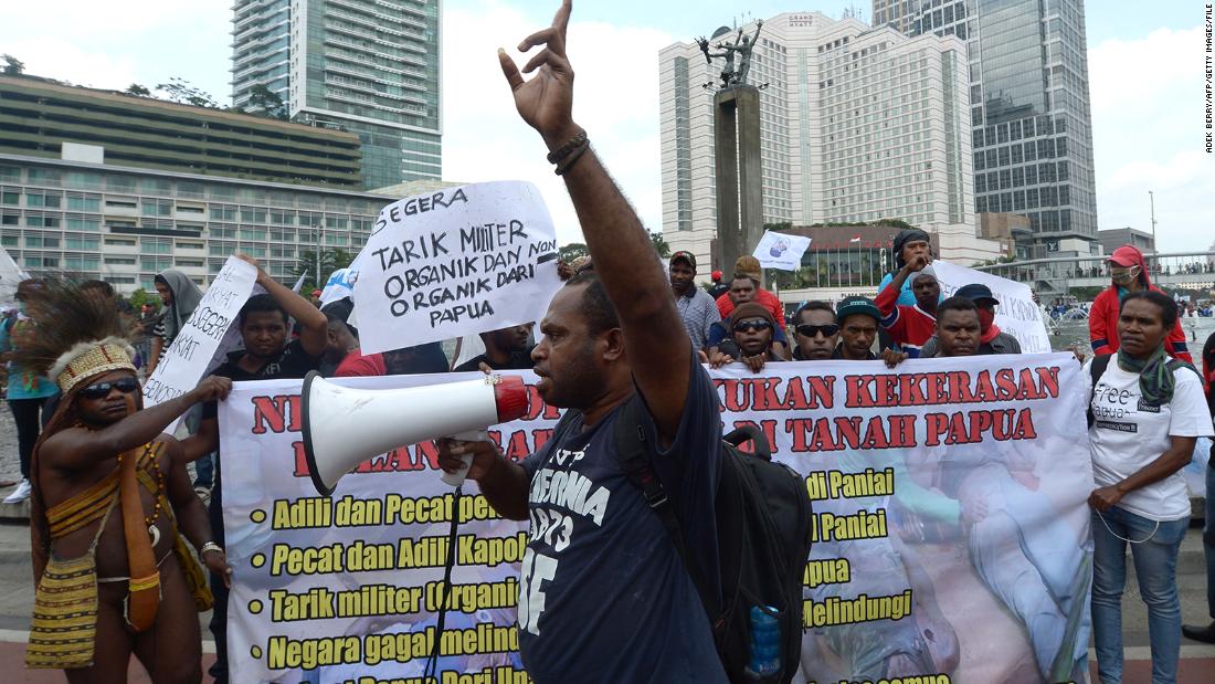 Indonesian court clears retired army major of crimes against humanity in Papua shooting trial