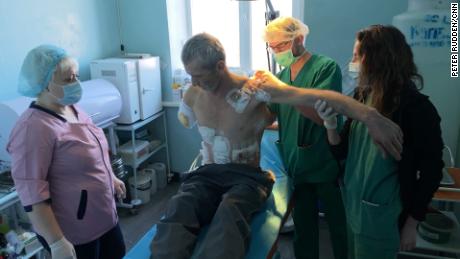 Vyacheslav Tarasov, a 48-year-old builder, lost his right arm after shelling in Bakhmut.