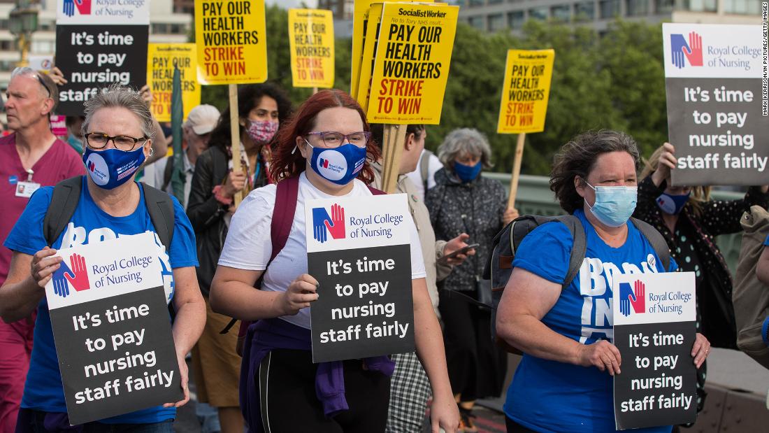 British nurses set for historic strike