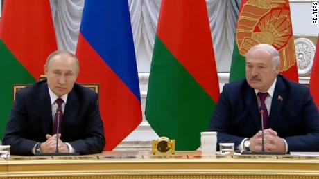 Mystery shrouds Putin&#39;s rare visit to Belarus