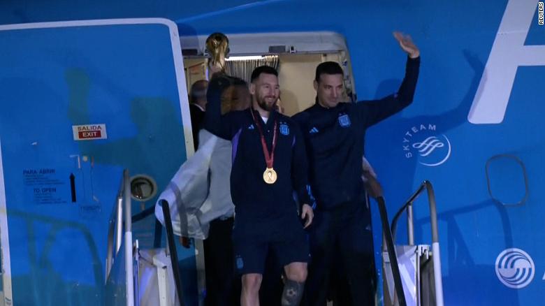 See Messi and triumphant teammates arrive in Argentina