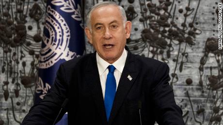 Netanyahu informs Israeli president he has formed government
