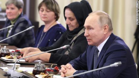 Putin meets the mothers of military personnel participating in the special military operation in November, following criticism of the mobilization.