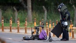 Polisi menangkap pria yang diduga menanam bahan peledak di ibu kota Brasil menjelang pelantikan presiden