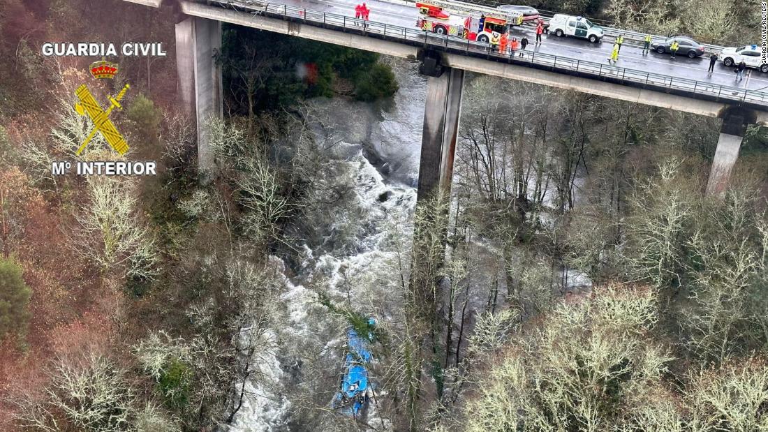 Six dead in Spain after bus plunges off bridge into river