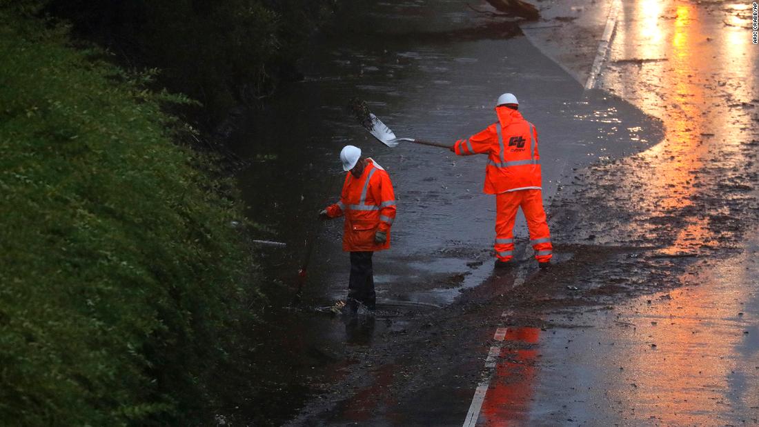 With more storms on the way, 120,000 along the West Coast have no power after strong winds, heavy rain and snow