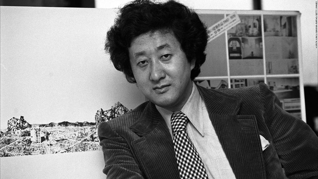 Renowned Japanese architect &lt;a href=&quot;https://www.cnn.com/style/article/arata-isozaki-obituary/index.html&quot; target=&quot;_blank&quot;&gt;Arata Isozaki&lt;/a&gt; died Wednesday, December 28, at the age of 91, according to his longtime partner Misa Shin. Isozaki played a major role in postmodern architecture and won the Pritzker Prize in 2019.