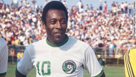 Pelé&#39;s final hurrah at New York Cosmos helped spark &#39;sporting revolution&#39; across North America 