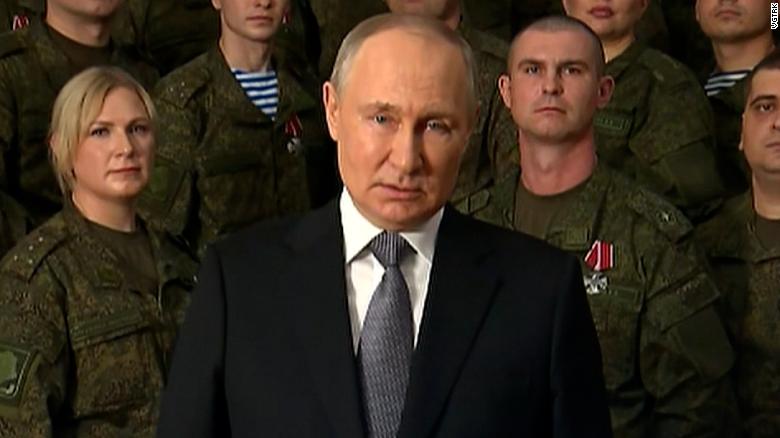 See why Putin's New Year's address is different than others