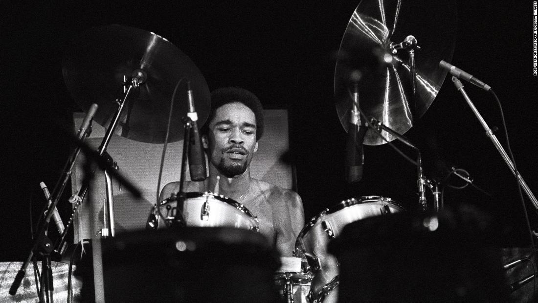 &lt;a href=&quot;https://www.cnn.com/2023/01/02/entertainment/earth-wind--fire-drummer-dead/index.html&quot; target=&quot;_blank&quot;&gt;Fred White&lt;/a&gt;, a drummer for classic &#39;70s superband Earth, Wind &amp;amp; Fire, died January 1 at the age of 67. With the band, White won six Grammys and was nominated a total of 13 times. In 2000, Earth, Wind &amp;amp; Fire was inducted into the Rock &amp;amp; Roll Hall of Fame.
