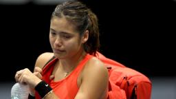 Sports News: Emma Raducanu leaves court injured and in tears ahead of Australian Open
