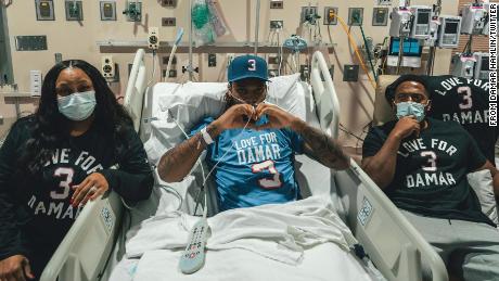 Damar Hamlin posts photo from hospital bed and live-tweets Buffalo Bills game a week after his collapse