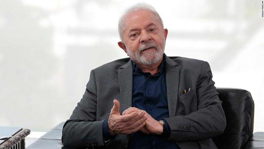 Brazil's Lula criticizes police for protesters' breach of government buildings