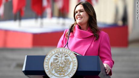 Sarah Huckabee Sanders focuses on education reform as she&#39;s sworn in as Arkansas&#39; first female governor