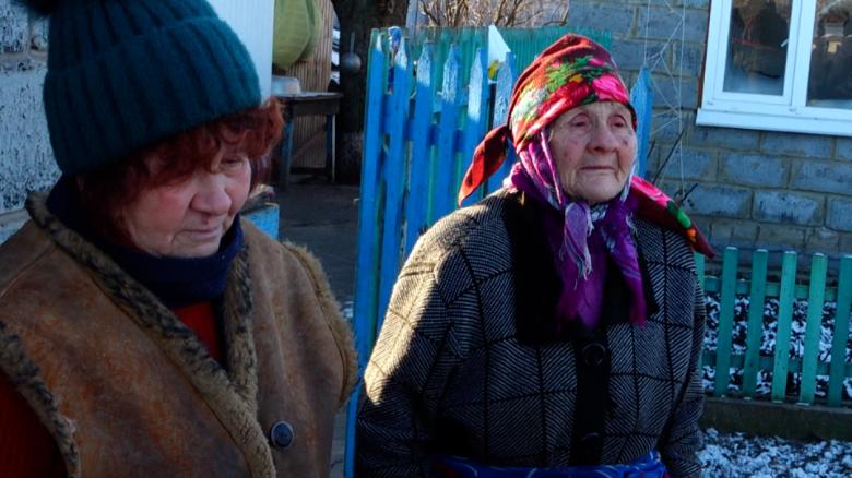 'We can't take it any longer': CNN speaks to Ukrainians living on front line