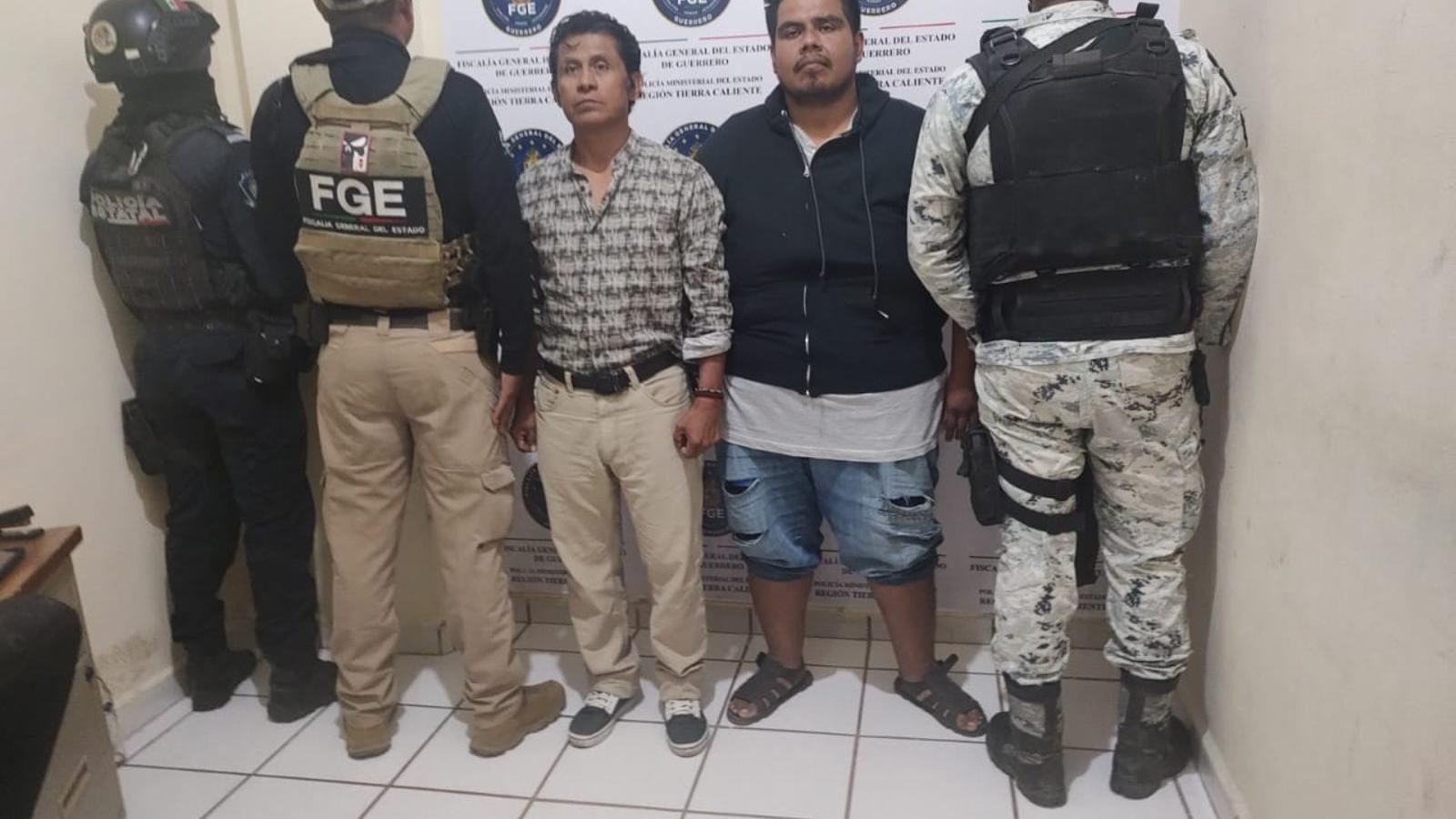 México Localizan A Dos De Los Tres Periodistas Secuestrados En Guerrero Cnn Video 6509