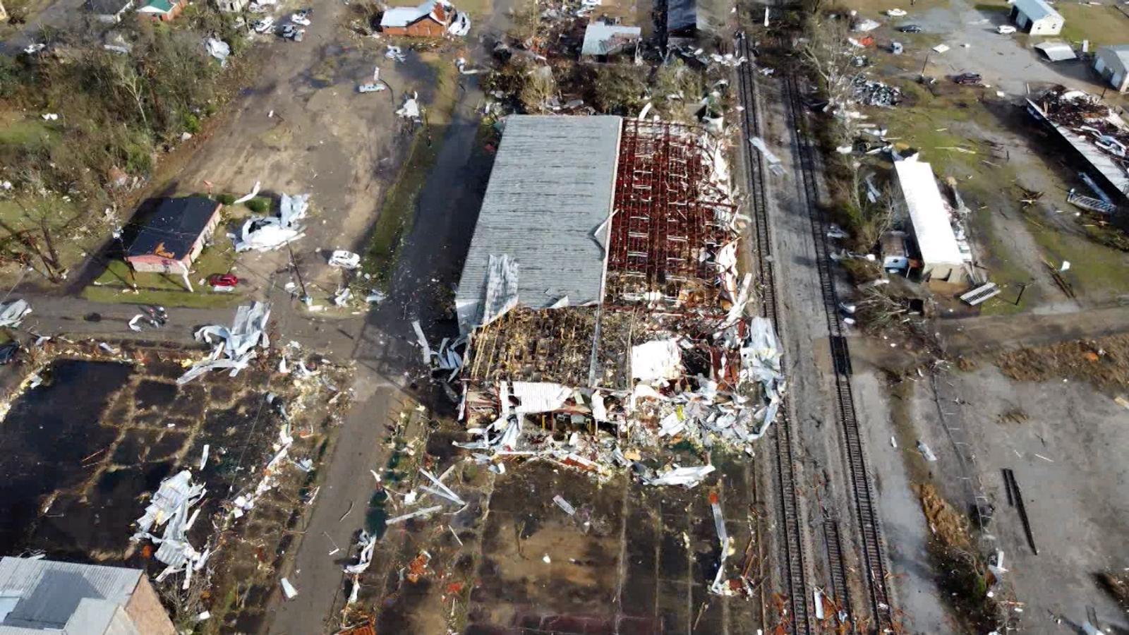 Un tornado genera destrozos en la ciudad de Selma, Alabama CNN Video