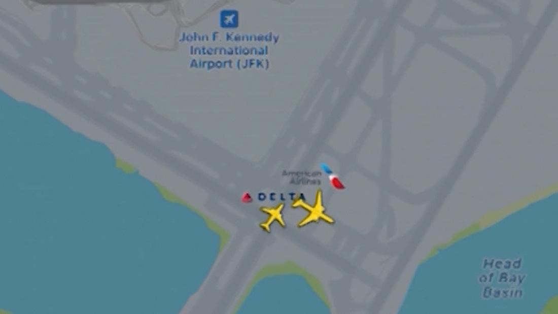 Radar animation shows near-miss between 2 passenger planes at JFK  – CNN Video