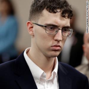 US government won't seek death penalty for accused Walmart shooter