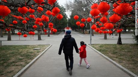 China akan menawarkan rawatan kesuburan percuma dalam usaha meningkatkan rekod kadar kelahiran rendah