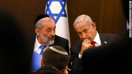 Israel&#39;s democracy on the brink amid supreme court showdown with Netanyahu 