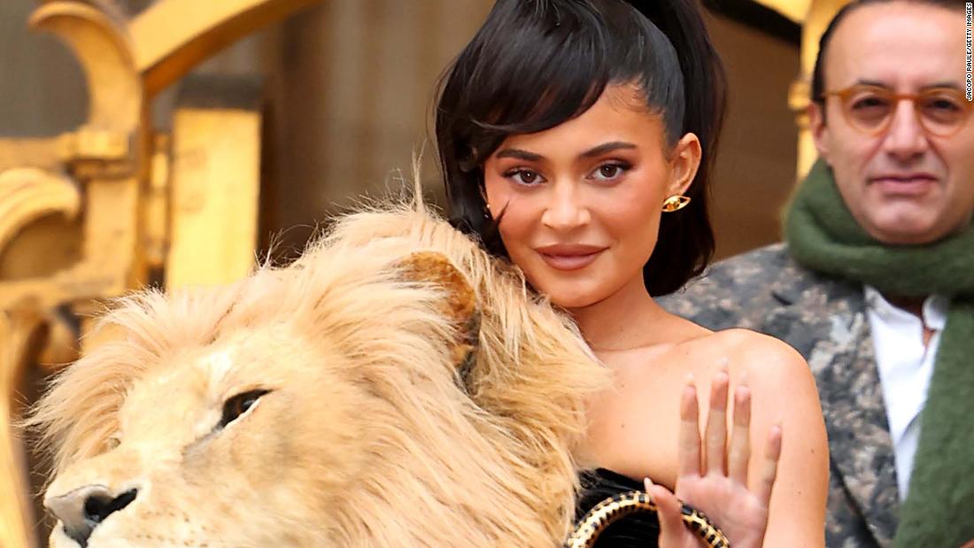 Kylie Jenner's life-size lion's head brooch divided the internet