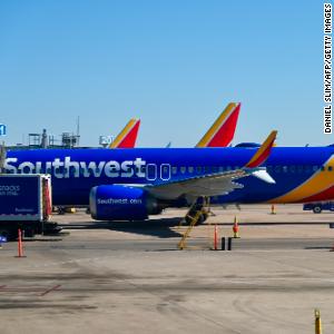 Southwest posts quarterly loss and warns more losses are ahead
