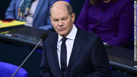 German Chancellor Olaf Scholz won thunderous applause in Germany&#39;s Bundestag on Wednesday as he flashed a rare moment of steely leadership.  