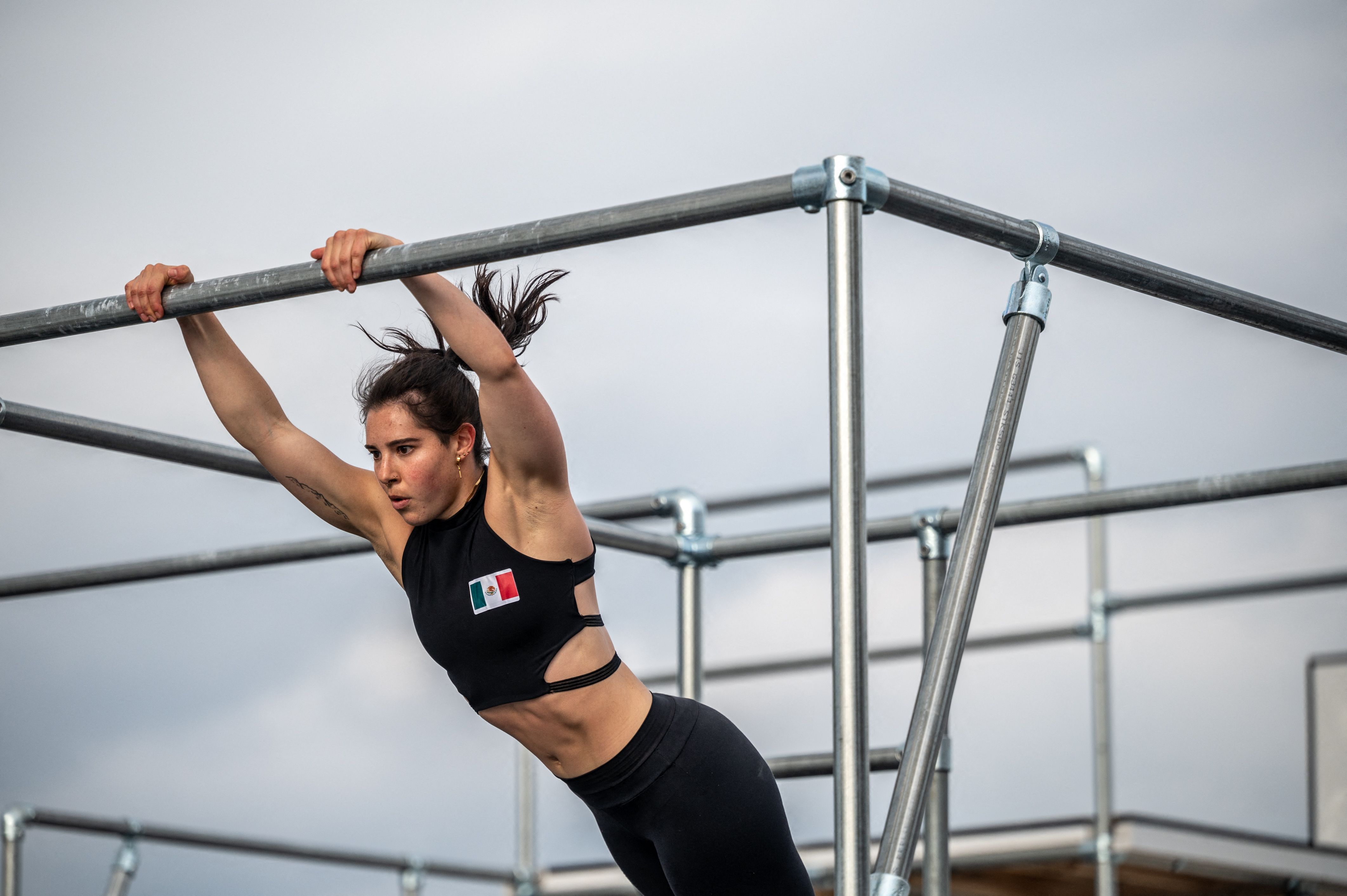 La bicampeona mundial de Parkour es mexicana. Ella Bucio da conocer esta  disciplina en el país - CNN Video