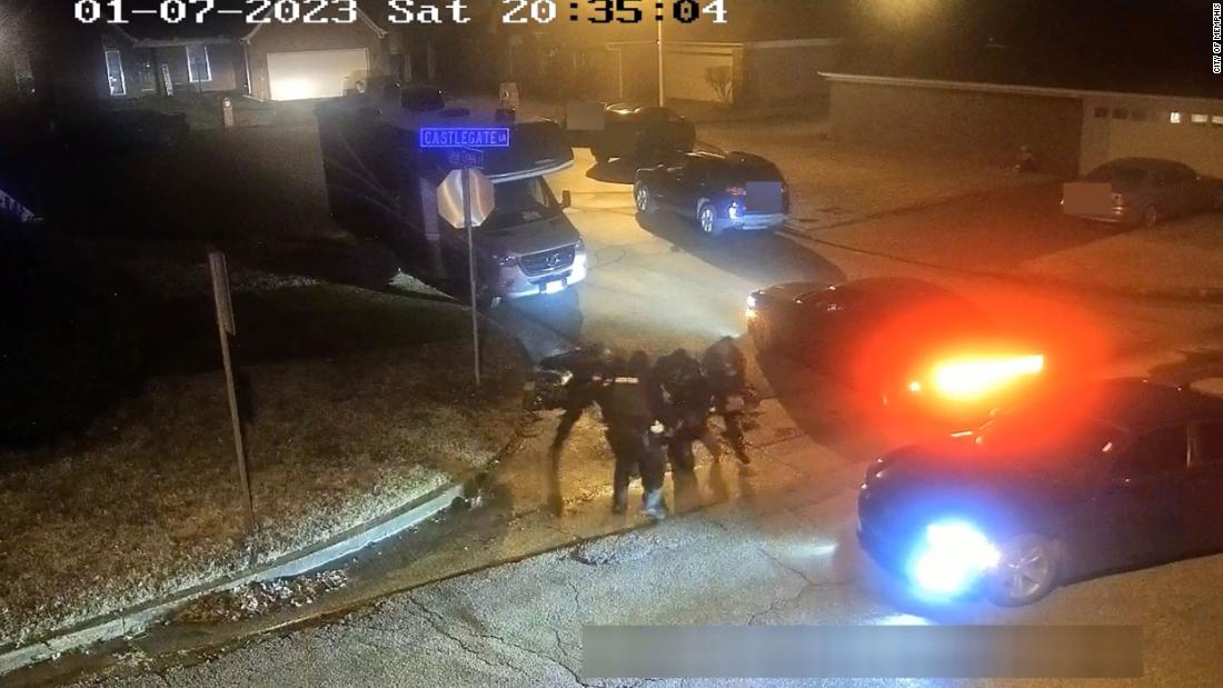 Video: Sky camera video shows several police officers beating Tyre Nichols