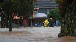 Banjir Selandia Baru: Tiga tewas, satu hilang setelah hujan deras
