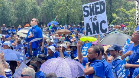 South Africa&#39;s opposition party Democratic Alliance protests onto headquarters of ruling ANC against power blackouts in the country