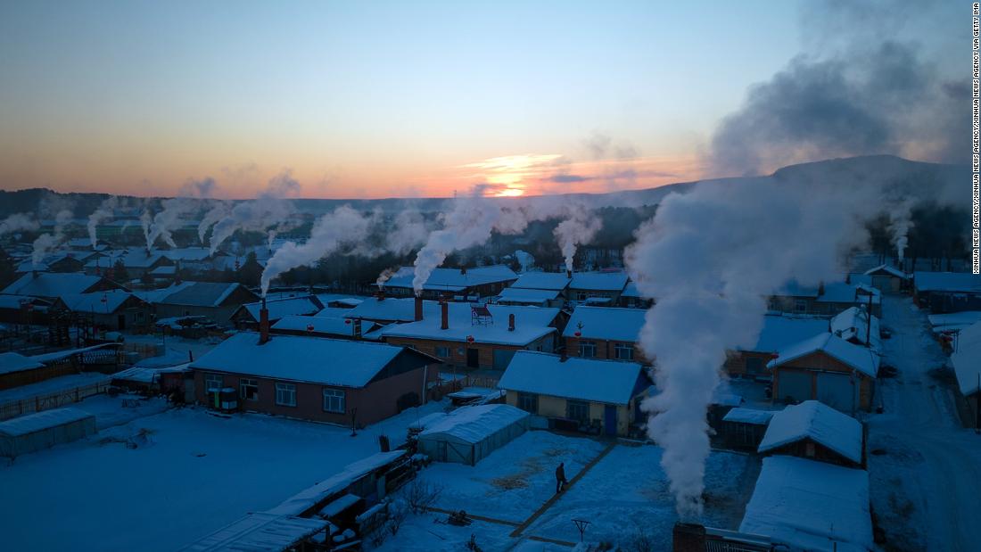 Extreme cold snaps: Why temperatures still plummet to dangerous levels even as the planet warms