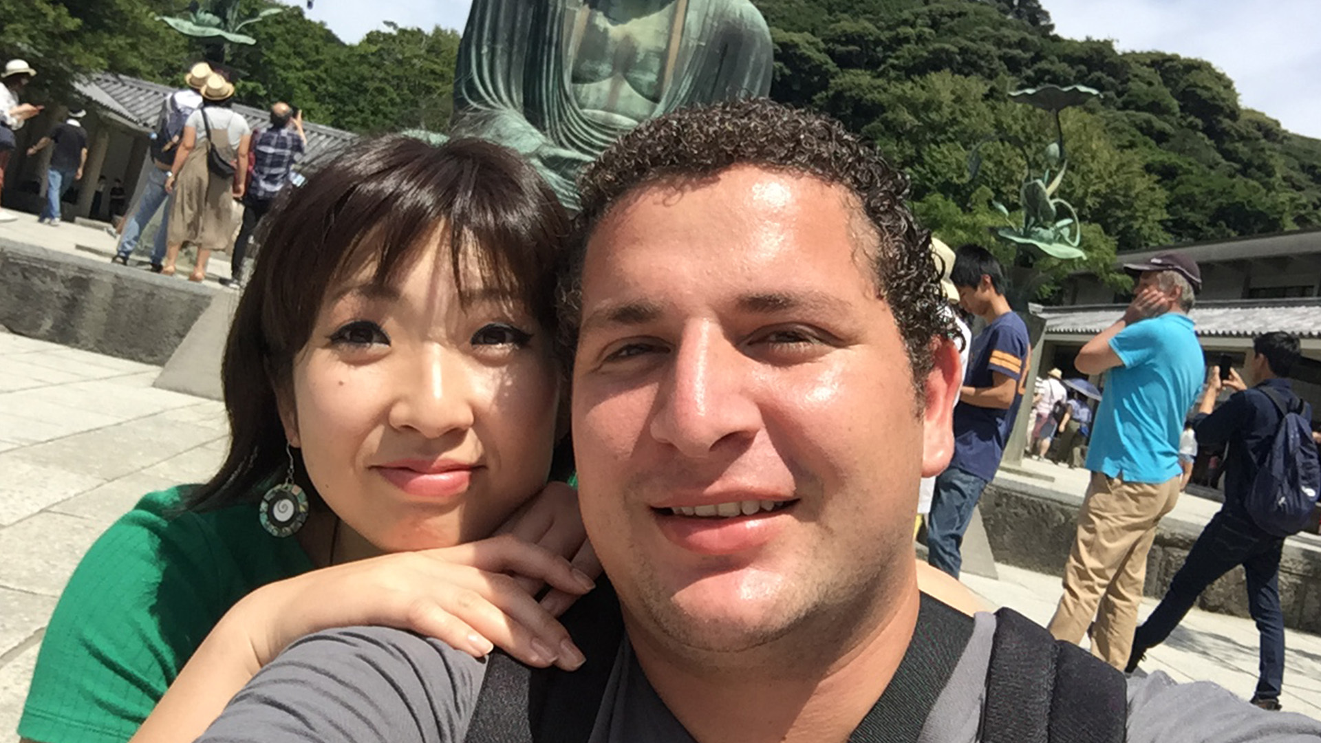 Una mujer japonesa comparte su experiencia viviendo en pareja con un  hondureño