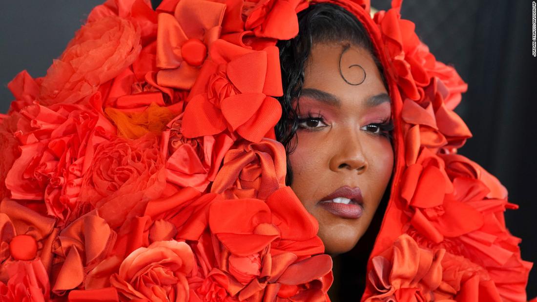 Lizzo arrives on the red carpet before the show. &lt;a href=&quot;https://www.cnn.com/style/article/red-carpet-fashion-grammy-awards-2023/index.html&quot; target=&quot;_blank&quot;&gt;See the best photos from the red carpet&lt;/a&gt;.