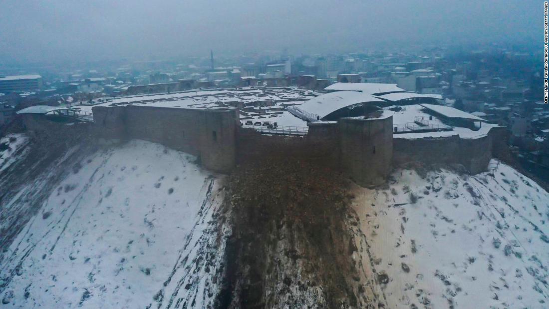 The quake damaged Turkey&#39;s &lt;a href=&quot;http://www.cnn.com/travel/article/gaziantep-castle-destroyed-turkey-earthquake/index.html&quot; target=&quot;_blank&quot;&gt;Gaziantep Castle&lt;/a&gt;.