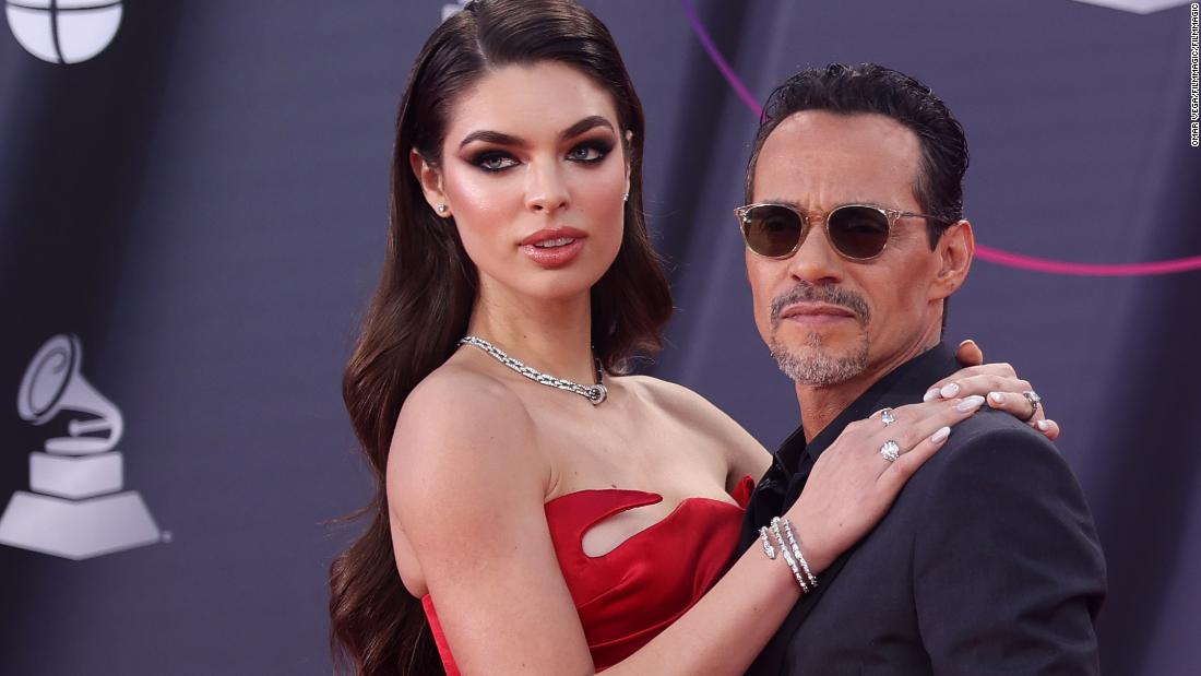 Marc Anthony Celebra Un Grammy Y Su Esposa Nadia Ferreira Se Une Al Festejo Cnn Video 1879