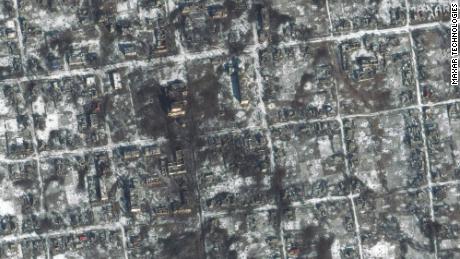 Satellite images show intensive patterns of impacts where Russian attempts attempted to advance.