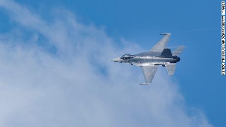 A Belgian F-16 jet fighter takes part in the NATO Air Nuclear drill &quot;Steadfast Noon&quot; on October 18, 2022. 