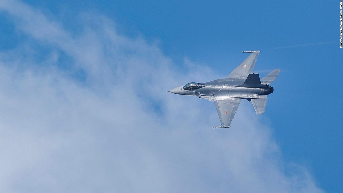 Les États-Unis évaluent les pilotes ukrainiens pour une éventuelle formation de chasseur F-16