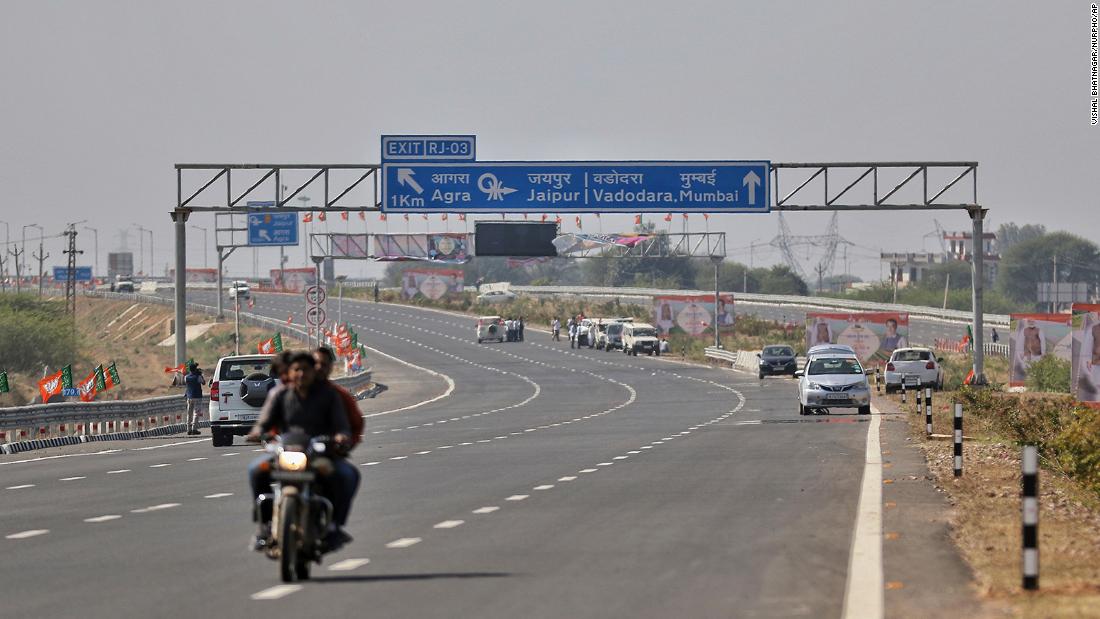 India opens first phase of longest expressway from Delhi to Mumbai